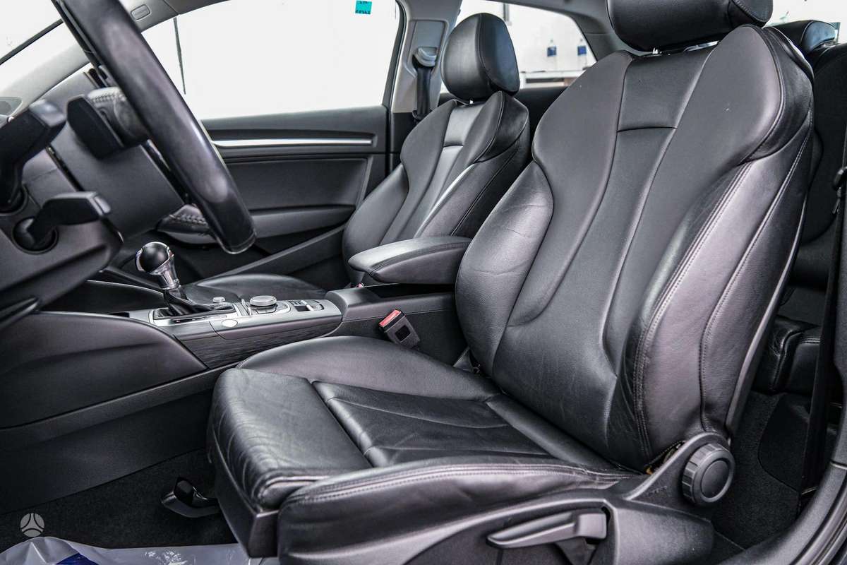 Audi A3, 2.0 l., Хэтчбек