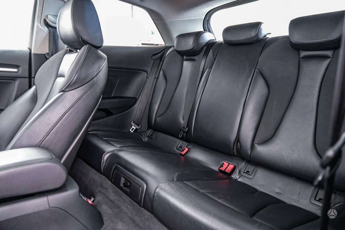 Audi A3, 2.0 l., Хэтчбек