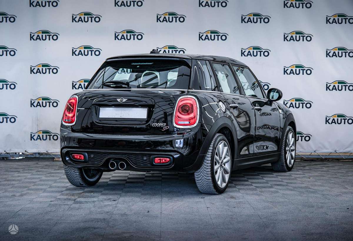 Mini Cooper SD, 2.0 l., hatchback