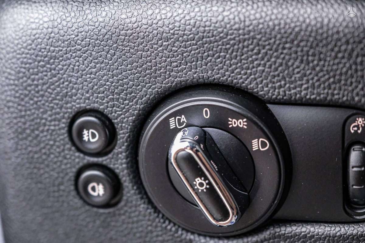 Mini Cooper SD, 2.0 l., hatchback