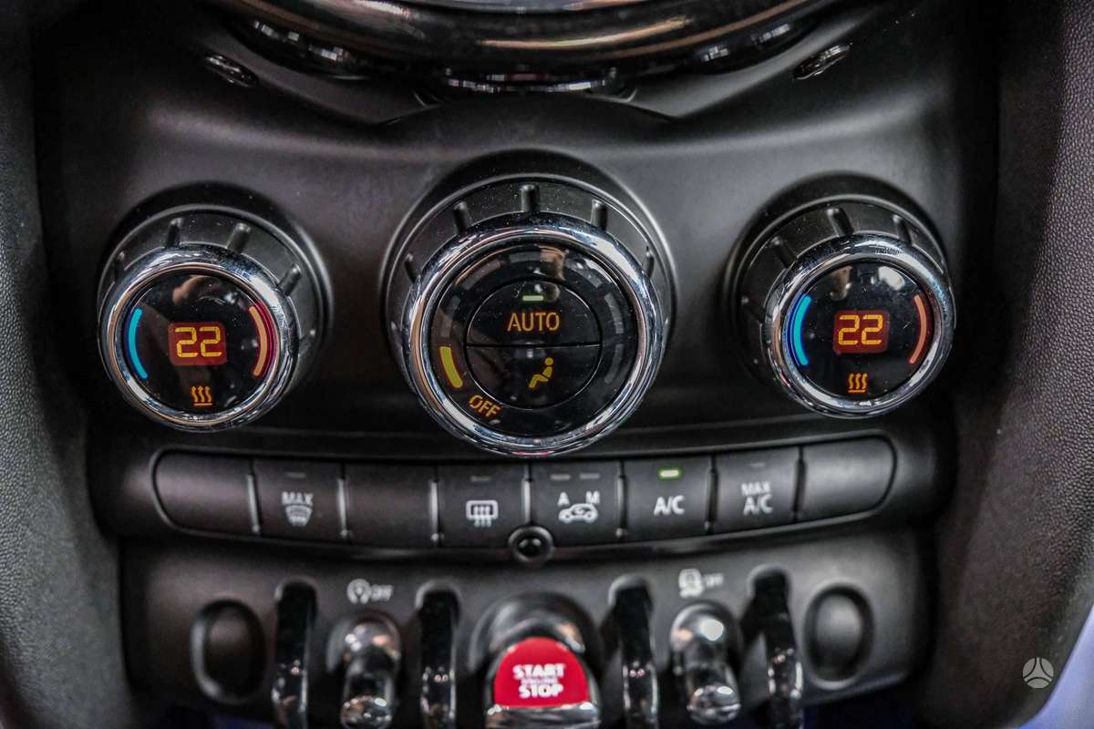 Mini Cooper SD, 2.0 l., hatchback