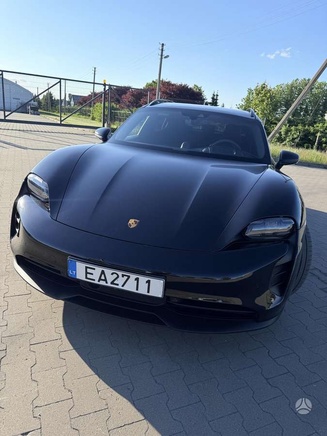 Porsche Taycan - 2