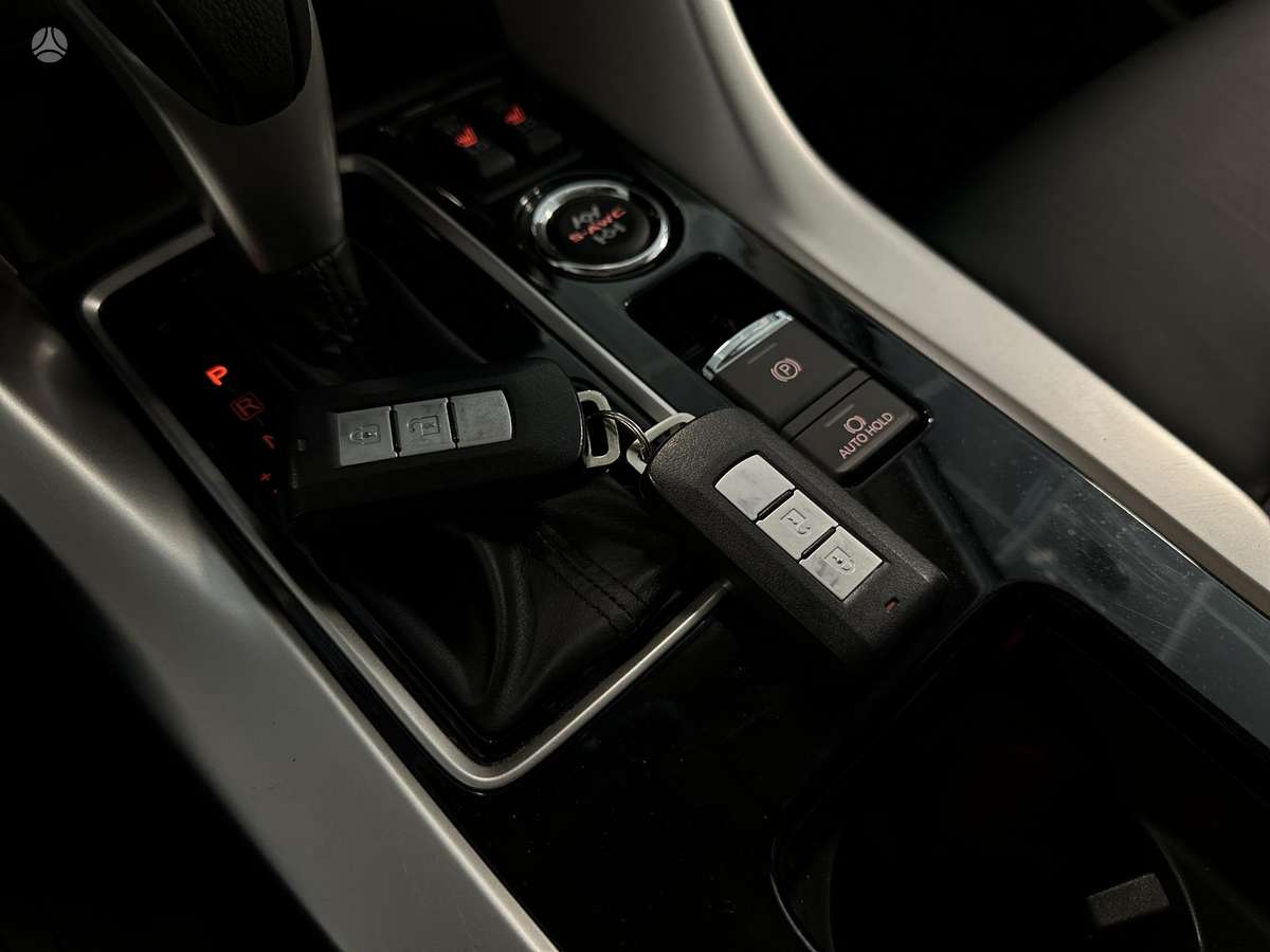 Mitsubishi Eclipse Cross, 2.3 l., Внедорожник / Кроссовер