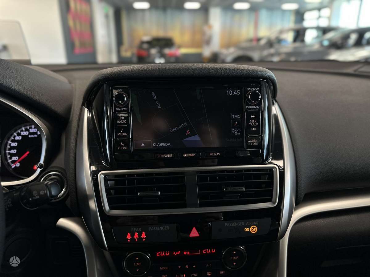 Mitsubishi Eclipse Cross, 2.3 l., off-road / crossover