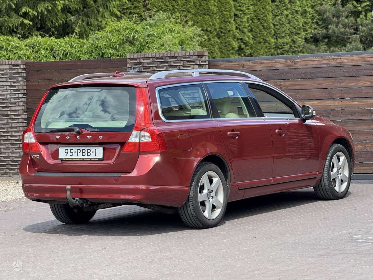 Volvo V70, 2.0 l., Универсал