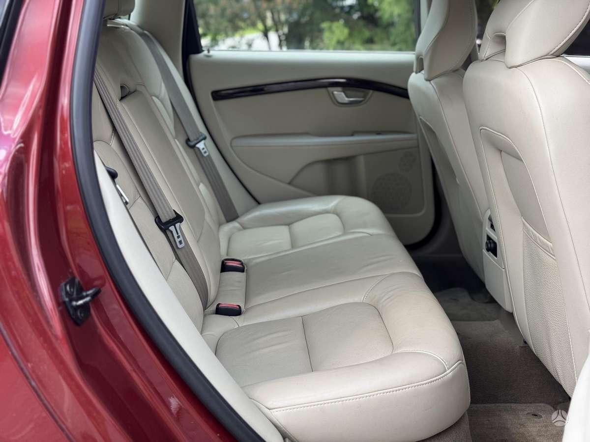 Volvo V70, 2.0 l., Универсал