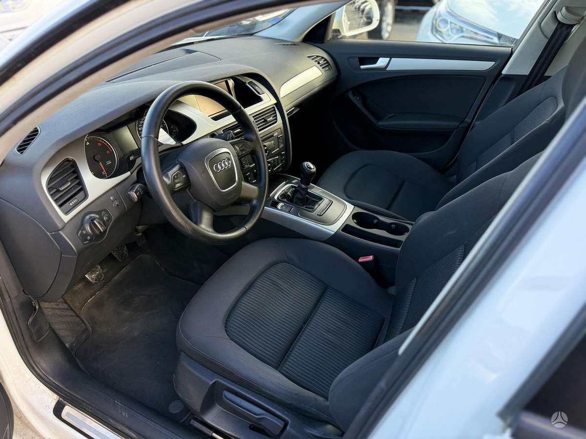 Audi A4, 2.0 l., Универсал