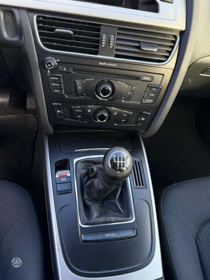 Audi A4, 2.0 l., Универсал