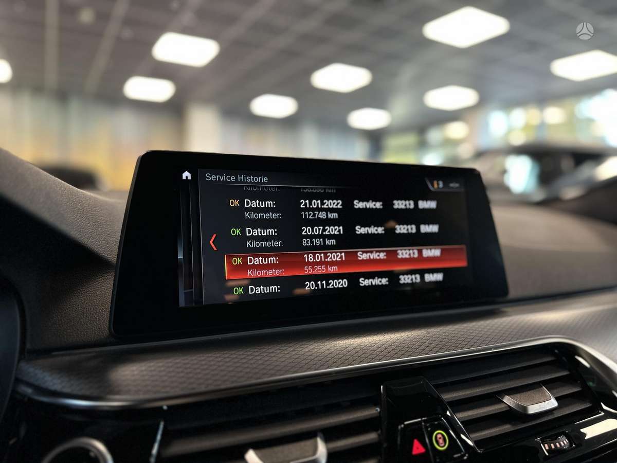 BMW 520, 2.0 l., Седан