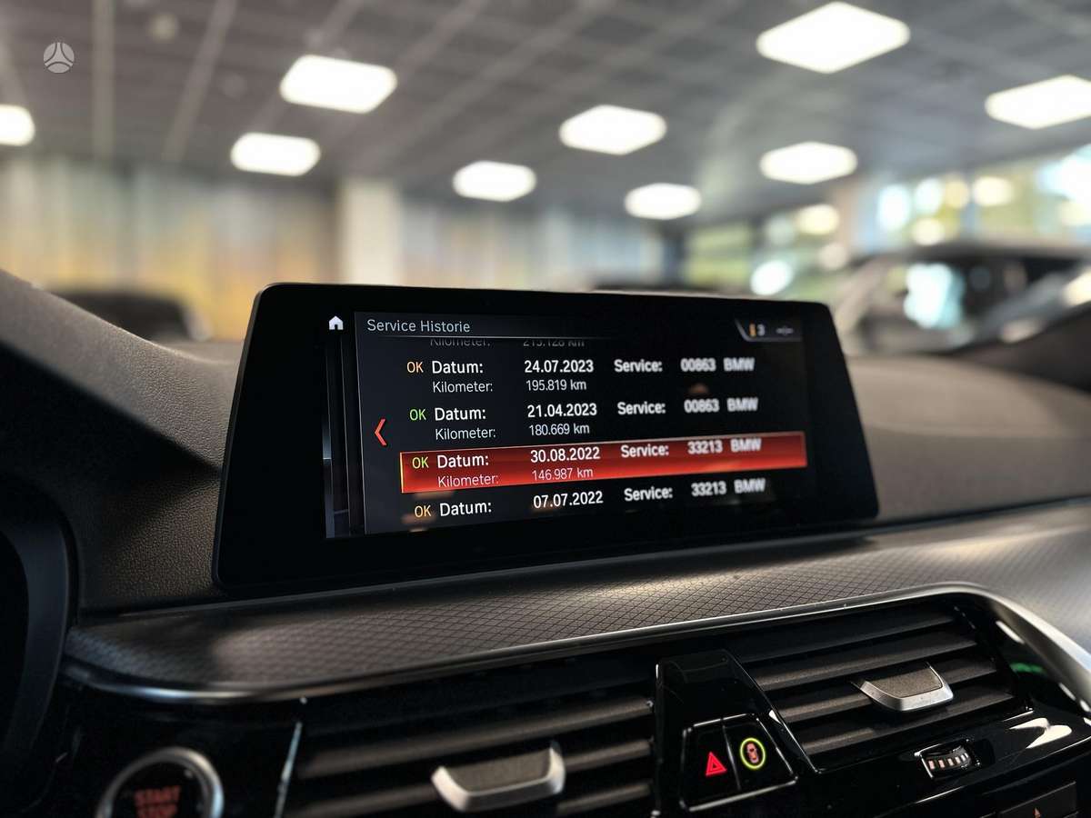 BMW 520, 2.0 l., Седан