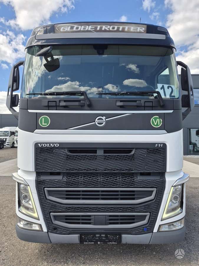 Volvo FH 500, double sleeper