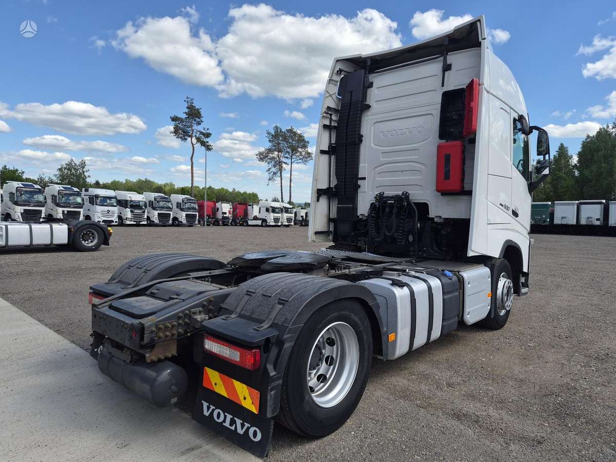 Volvo FH 500, double sleeper