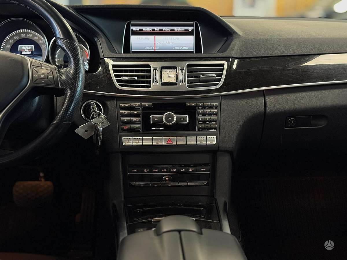 Mercedes-Benz E350, 3.0 l., Универсал