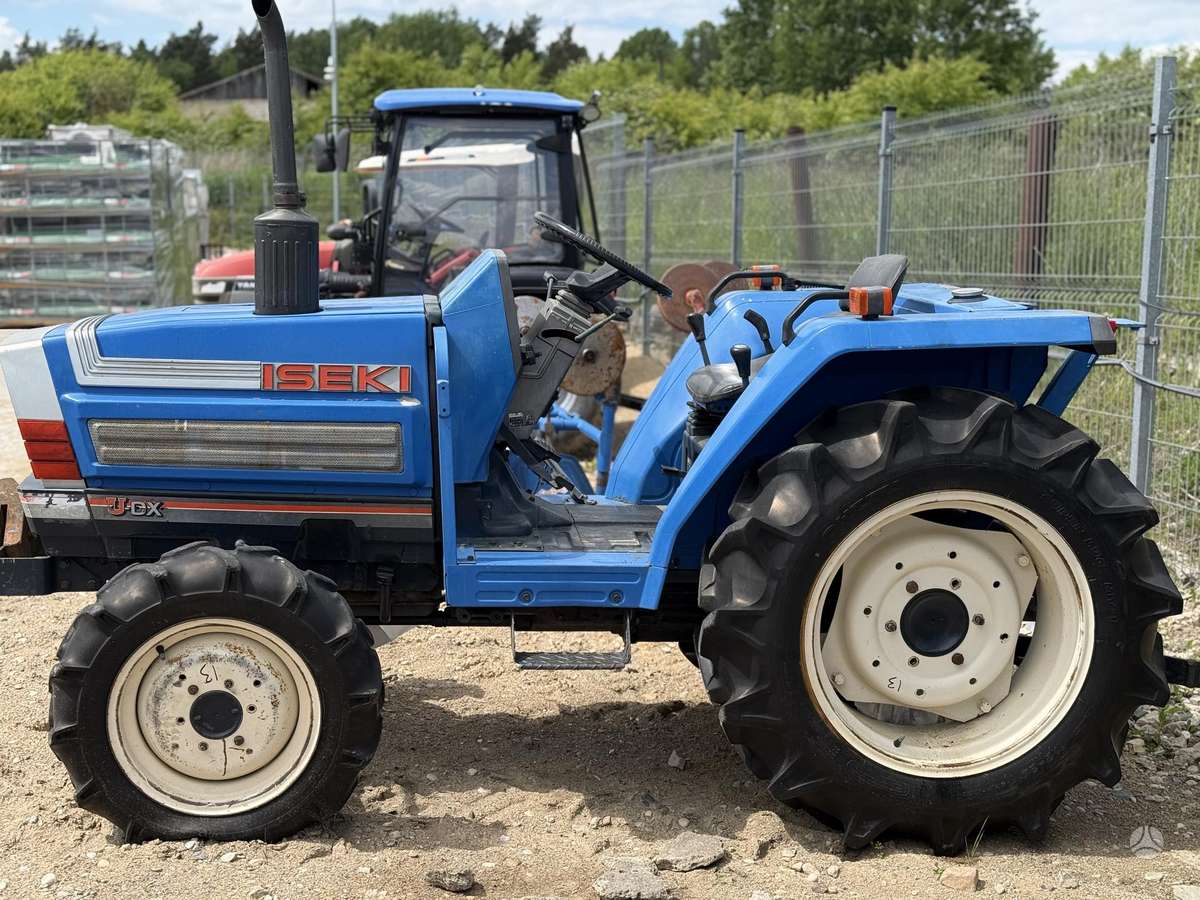 Iseki TA-250, tractors