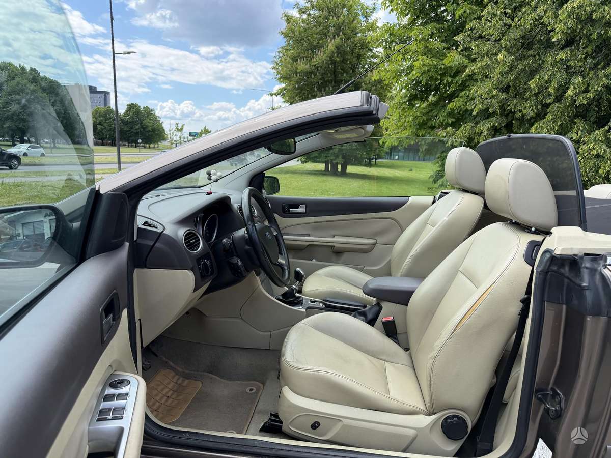 Ford Focus, 2.0 l., convertible