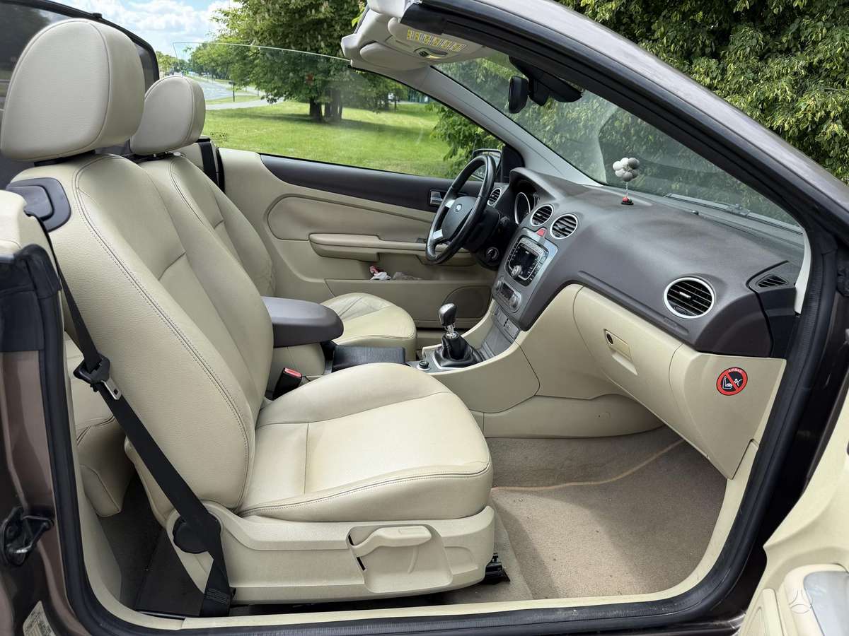 Ford Focus, 2.0 l., convertible