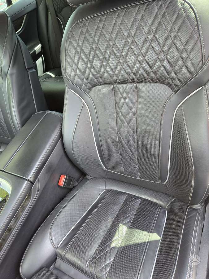 BMW 730, 3.0 l., Седан