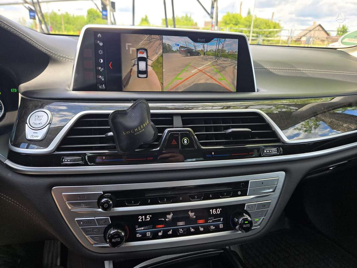 BMW 730, 3.0 l., Седан