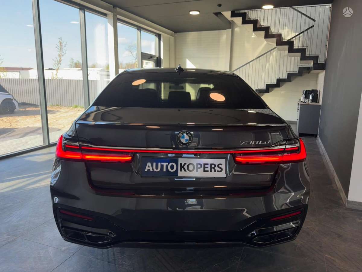 BMW 730, limousine