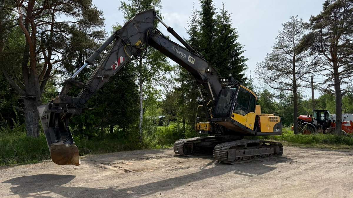 Volvo EC240CL, экскаваторы