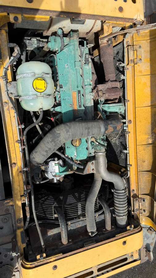 Volvo EC240CL, экскаваторы