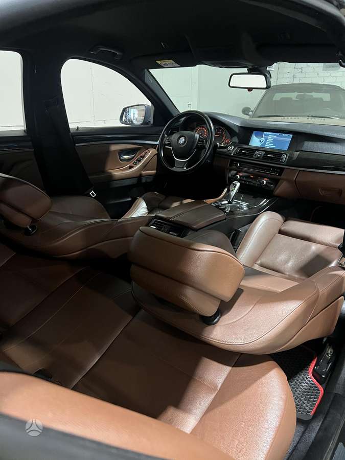 BMW 530, 3.0 l., Седан