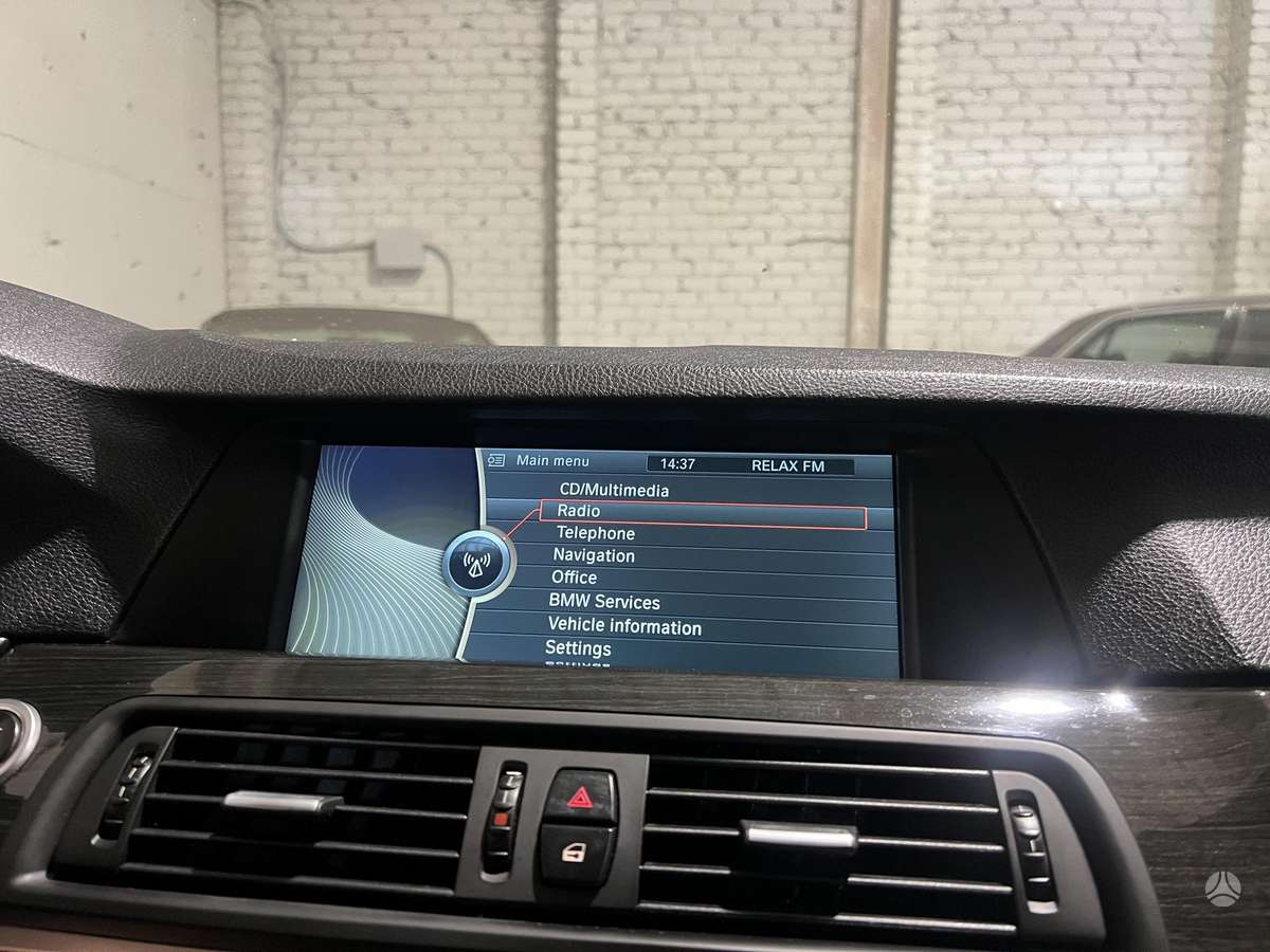 BMW 530, 3.0 l., Седан