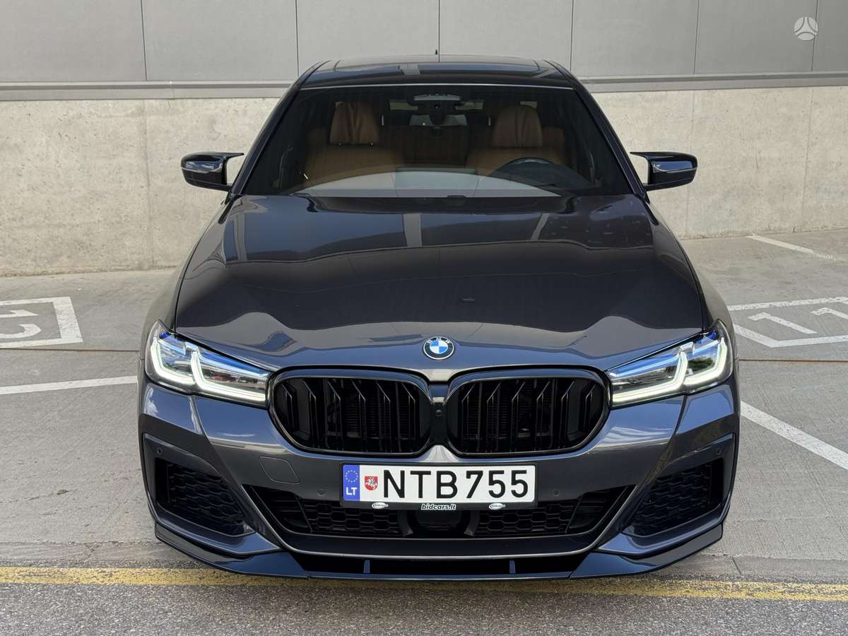 BMW 520, 2.0 l., Седан