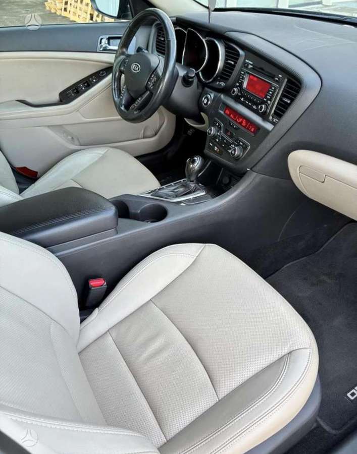 Kia Optima, 2.4 l., sedanas
