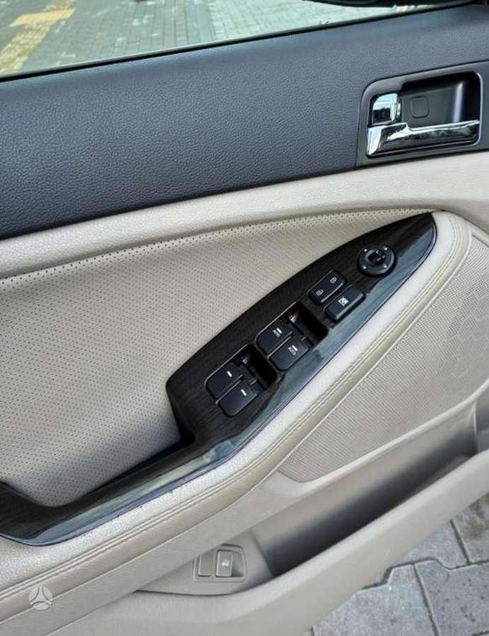 Kia Optima, 2.4 l., sedanas
