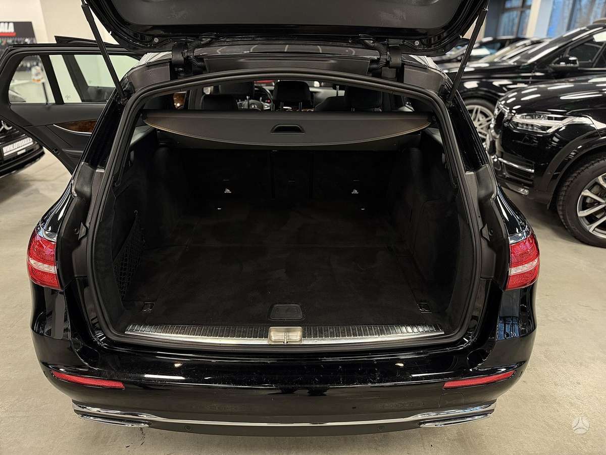 Mercedes-Benz E220, 2.0 l., wagon