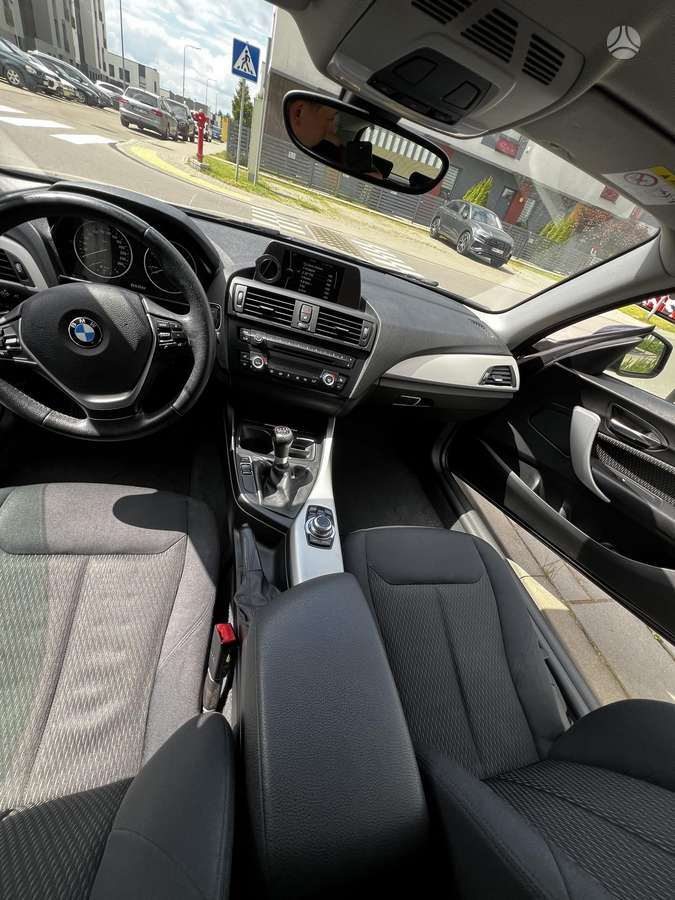BMW 116, 2.0 l., Хэтчбек