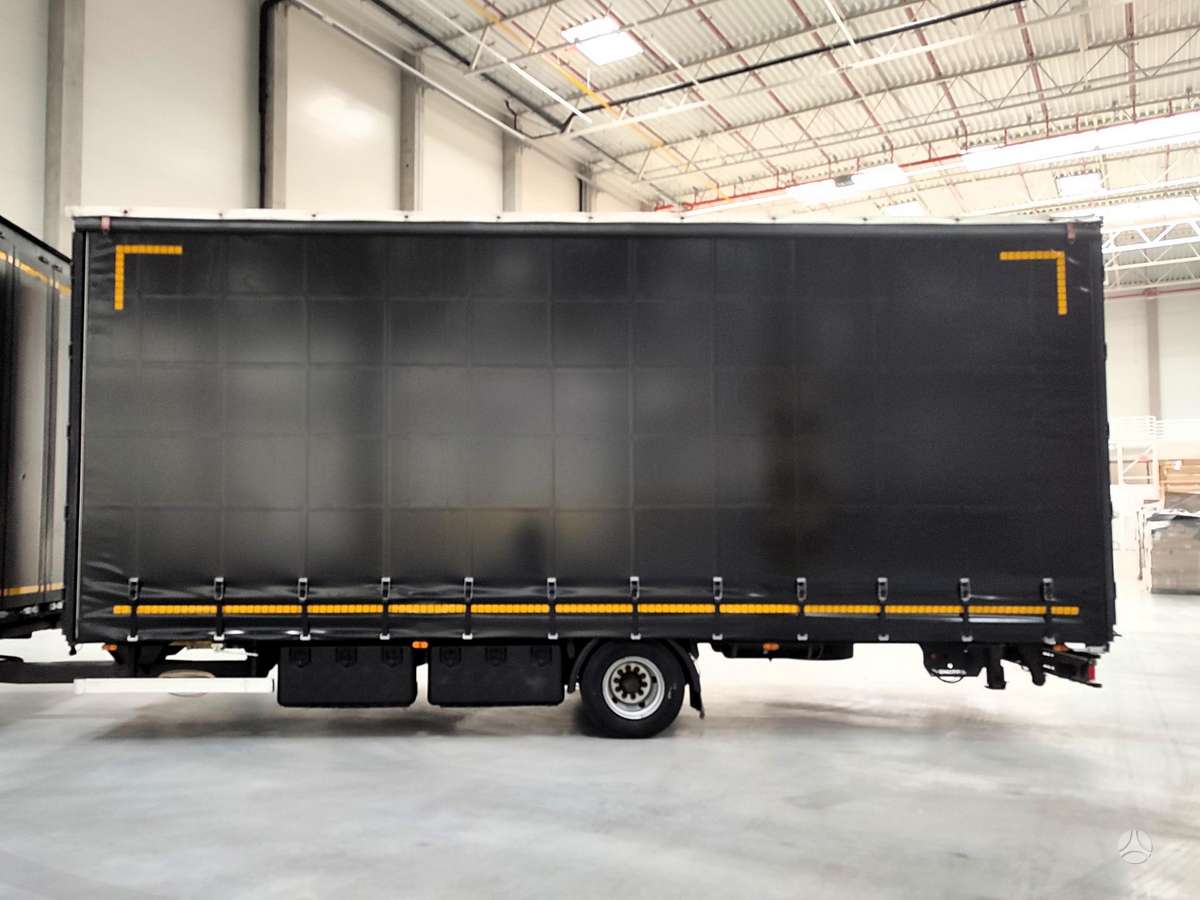 DAF CF 370FA, bortu ar tentu
