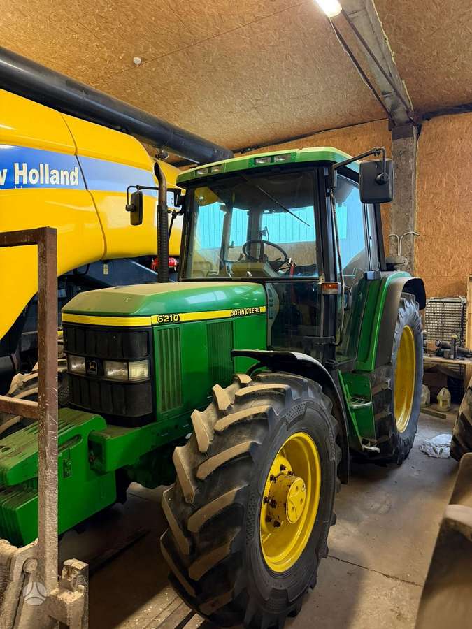 John Deere 6210, tractors