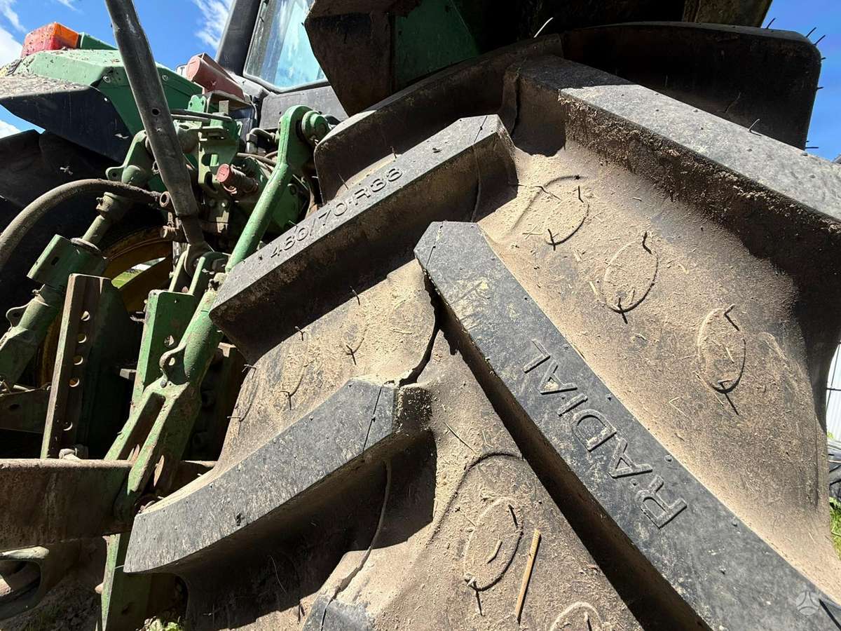 John Deere 6210, тракторы