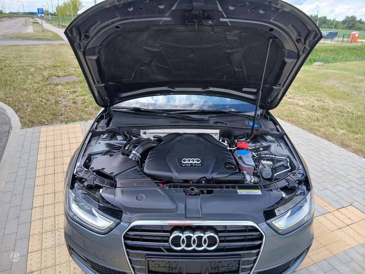 Audi A4, 3.0 l., Универсал