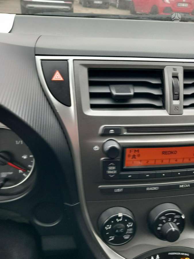 Subaru Trezia, 1.3 l., hatchback