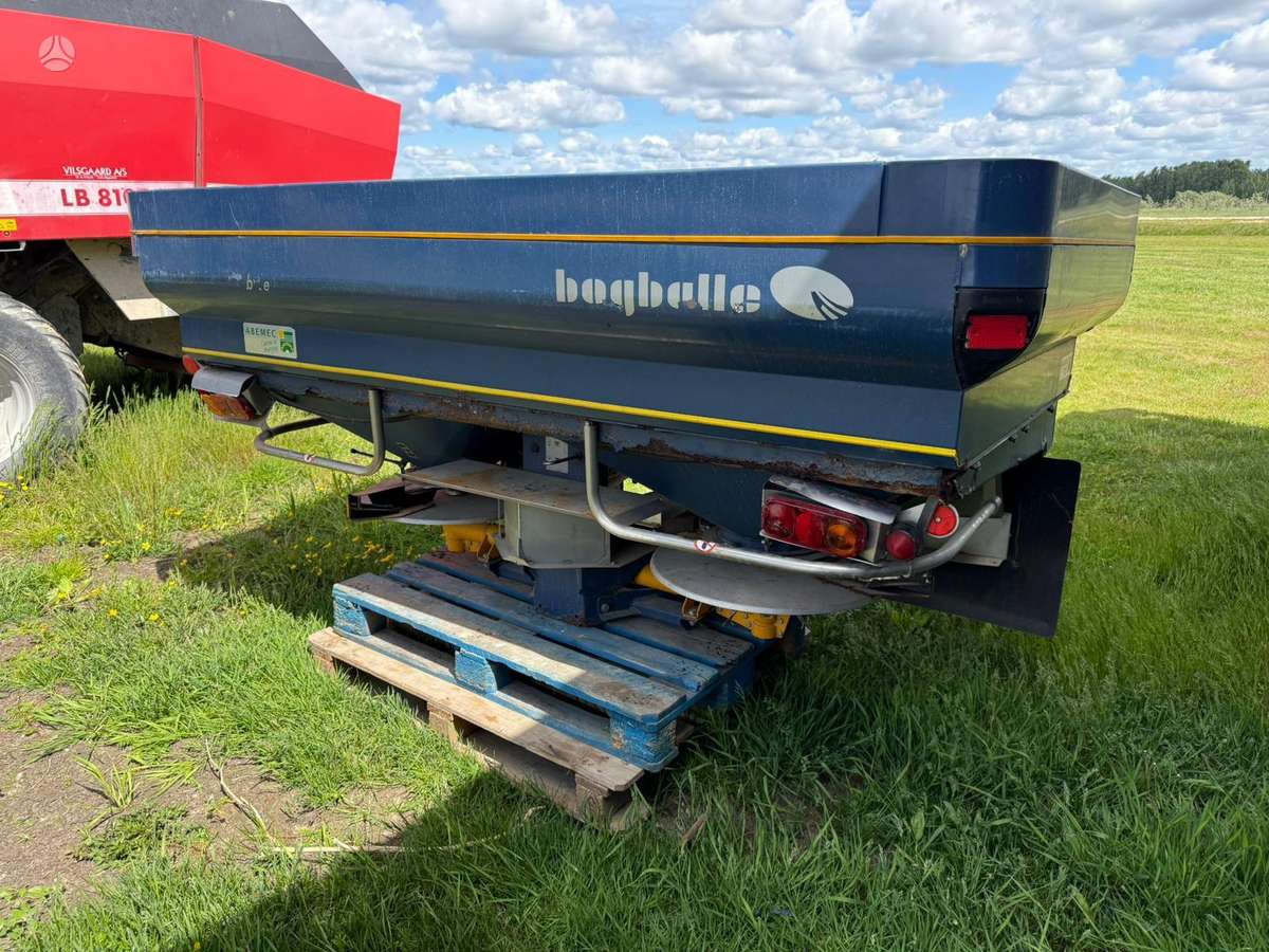 Bogballe M35 Base, barstytuvai