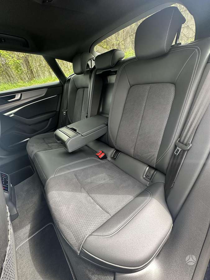 Audi A7, 2.0 l., hatchback