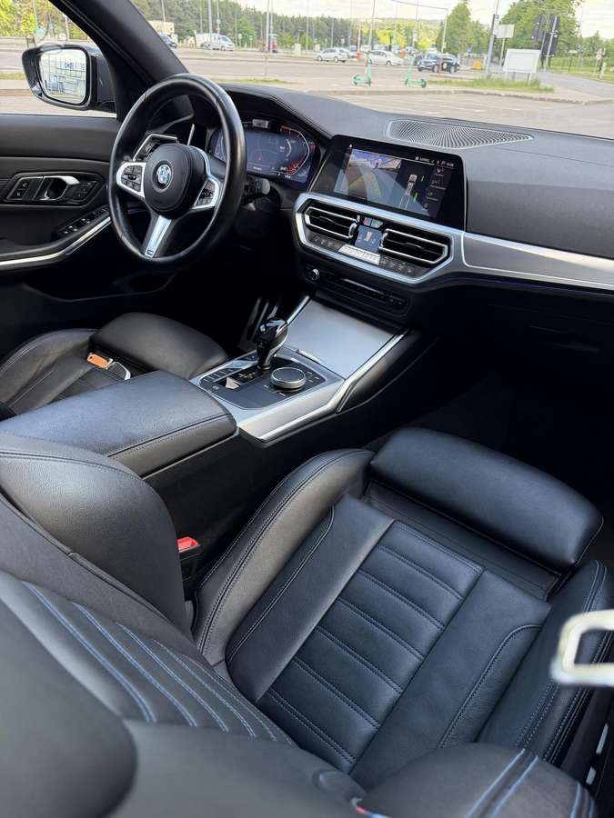 BMW 330, 3.0 l., Универсал