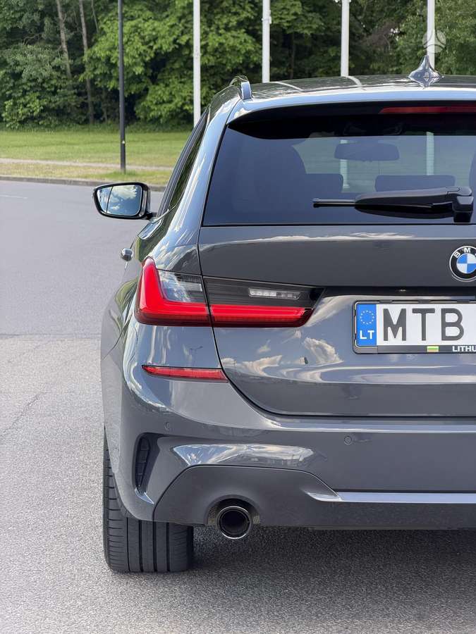 BMW 330, 3.0 l., Универсал