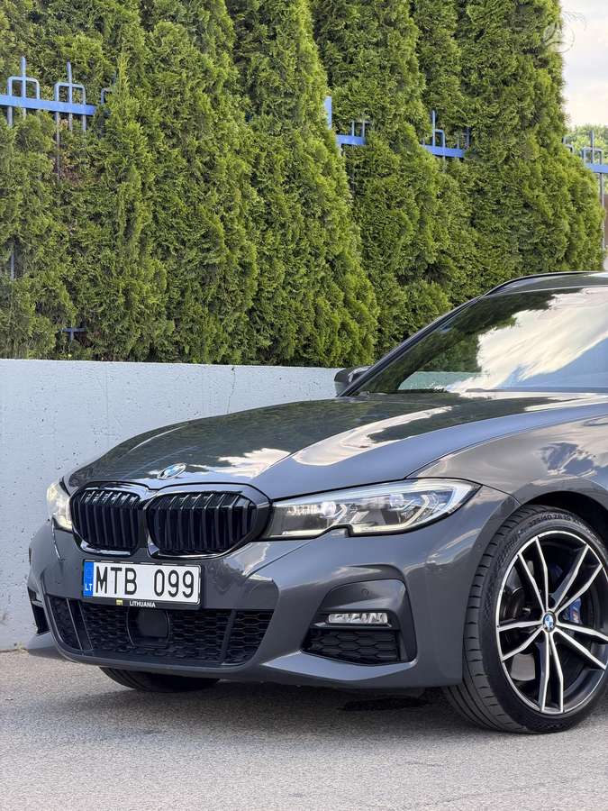 BMW 330, 3.0 l., Универсал