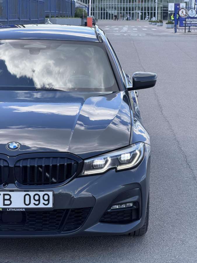 BMW 330, 3.0 l., Универсал