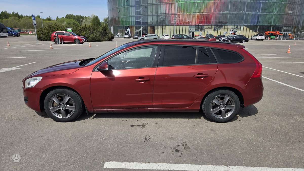 Volvo V60, 2.4 l., Универсал