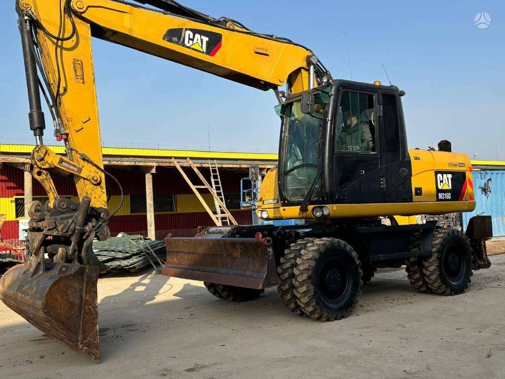 Caterpillar M316 D, ekskavatoriai