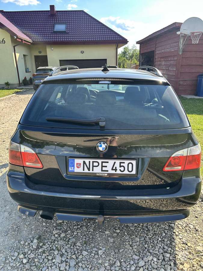 BMW 520, 2.0 l., wagon