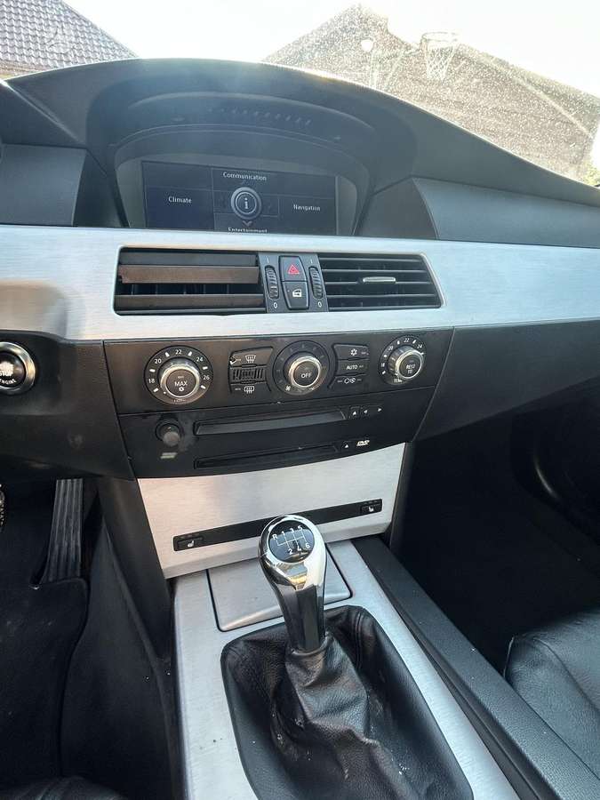 BMW 520, 2.0 l., wagon