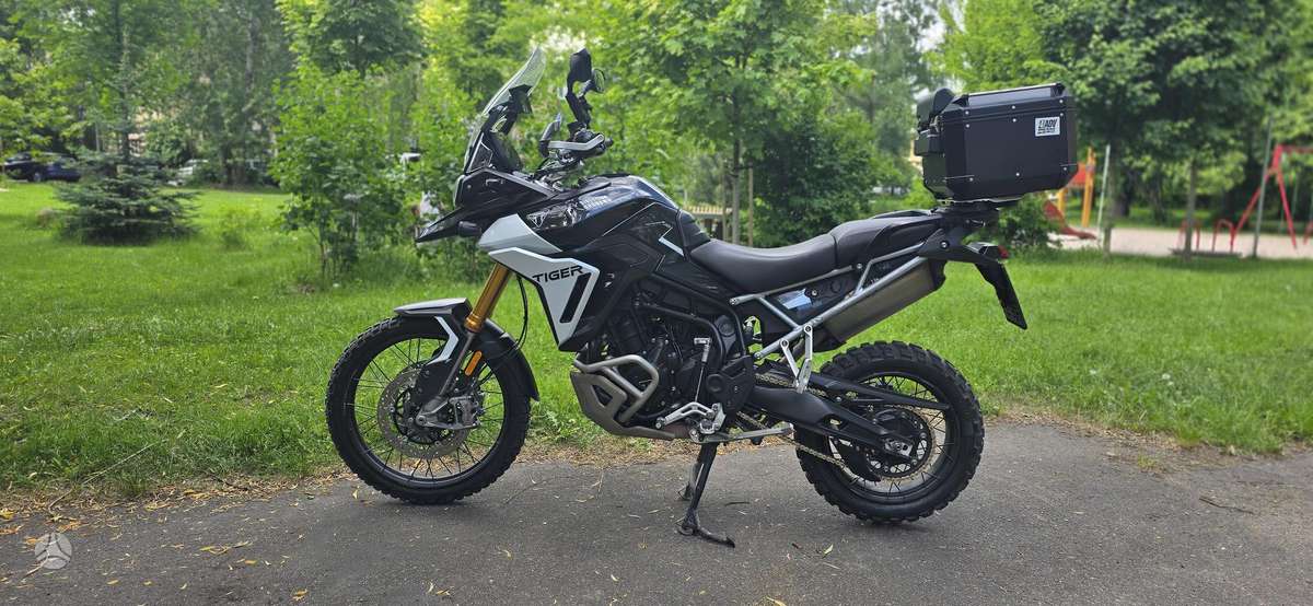 Triumph Tiger 888cc, enduro / adventure