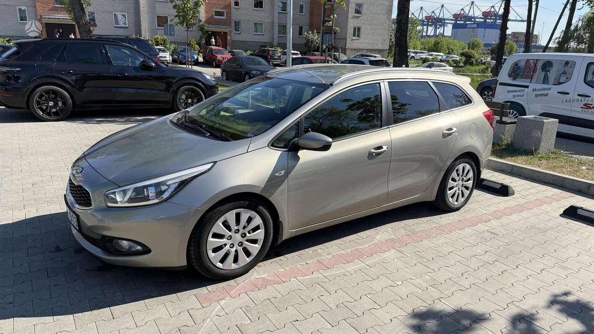 Kia Ceed, 1.6 l., Универсал
