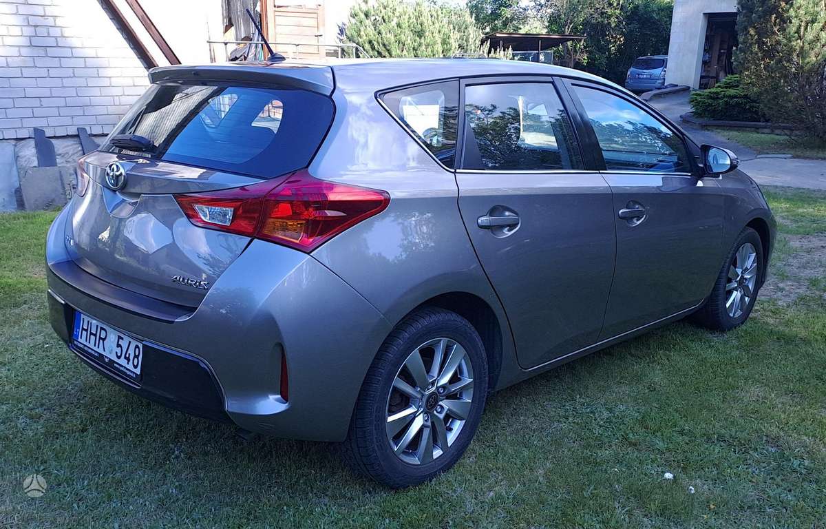 Toyota Corolla, 1.3 l., hatchback